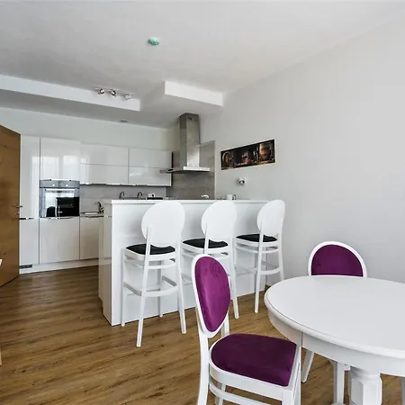 Adria Bau Villa *