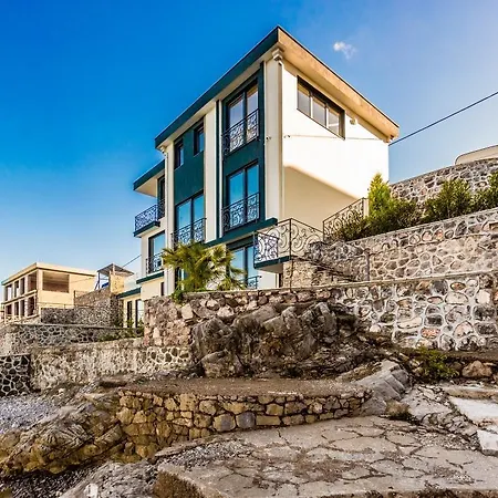 Adria Bau Villa *