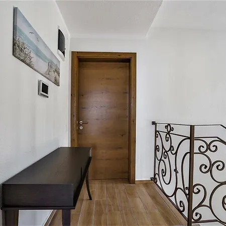 Adria Bau Villa Podgorica