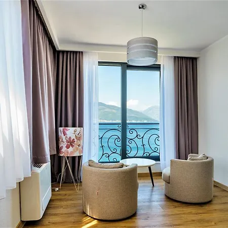 Adria Bau * Podgorica