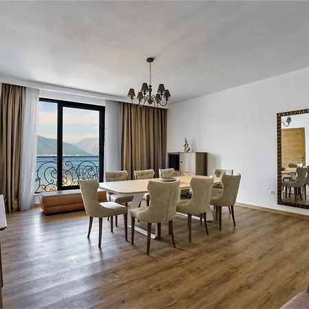 Villa Adria Bau *