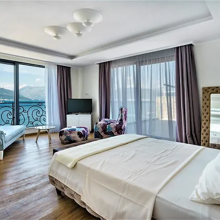 Villa Adria Bau *