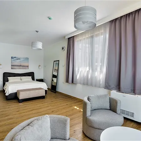 Villa Adria Bau *