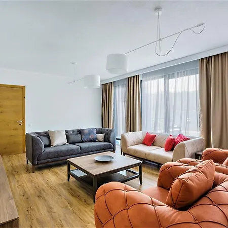 Adria Bau Villa *