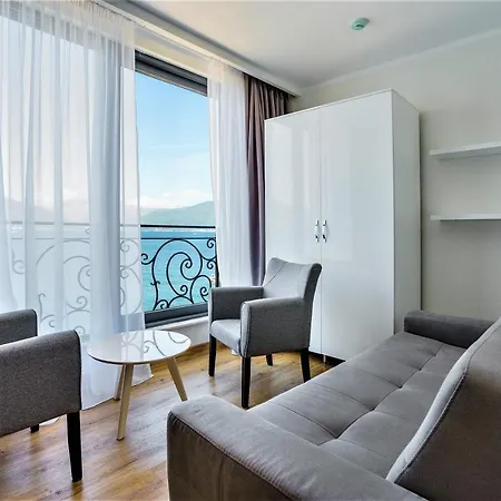 Adria Bau Villa
